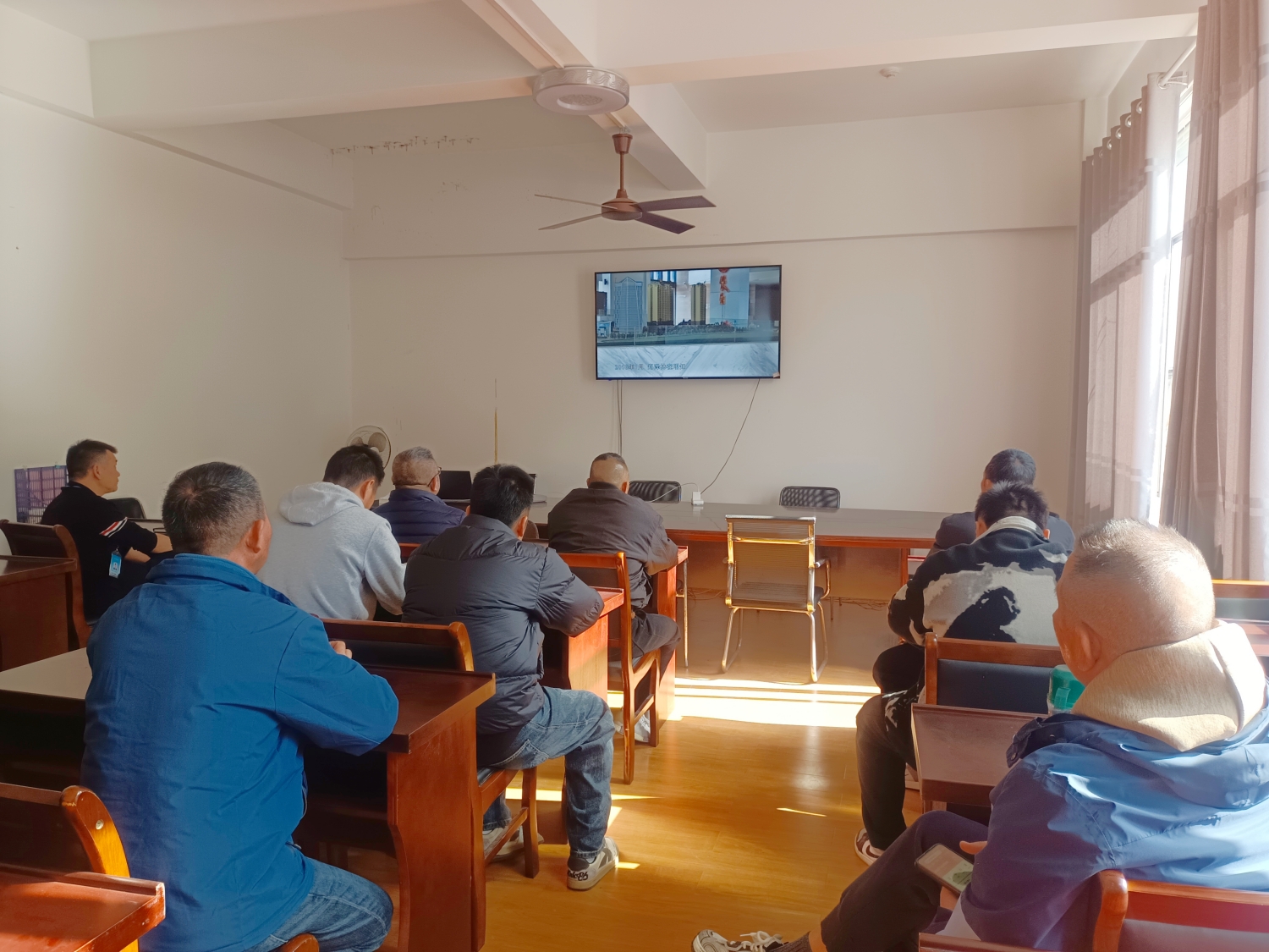 微信图片_20251201135030_34_1038.jpg 微信图片_20251201135030_34_1038.jpg